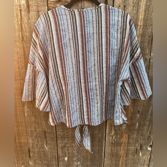 Blu Pepper Blue Red V-Neck Striped Front Tie Pullover Bell Short Sleeve Top - Picture 2 of 8